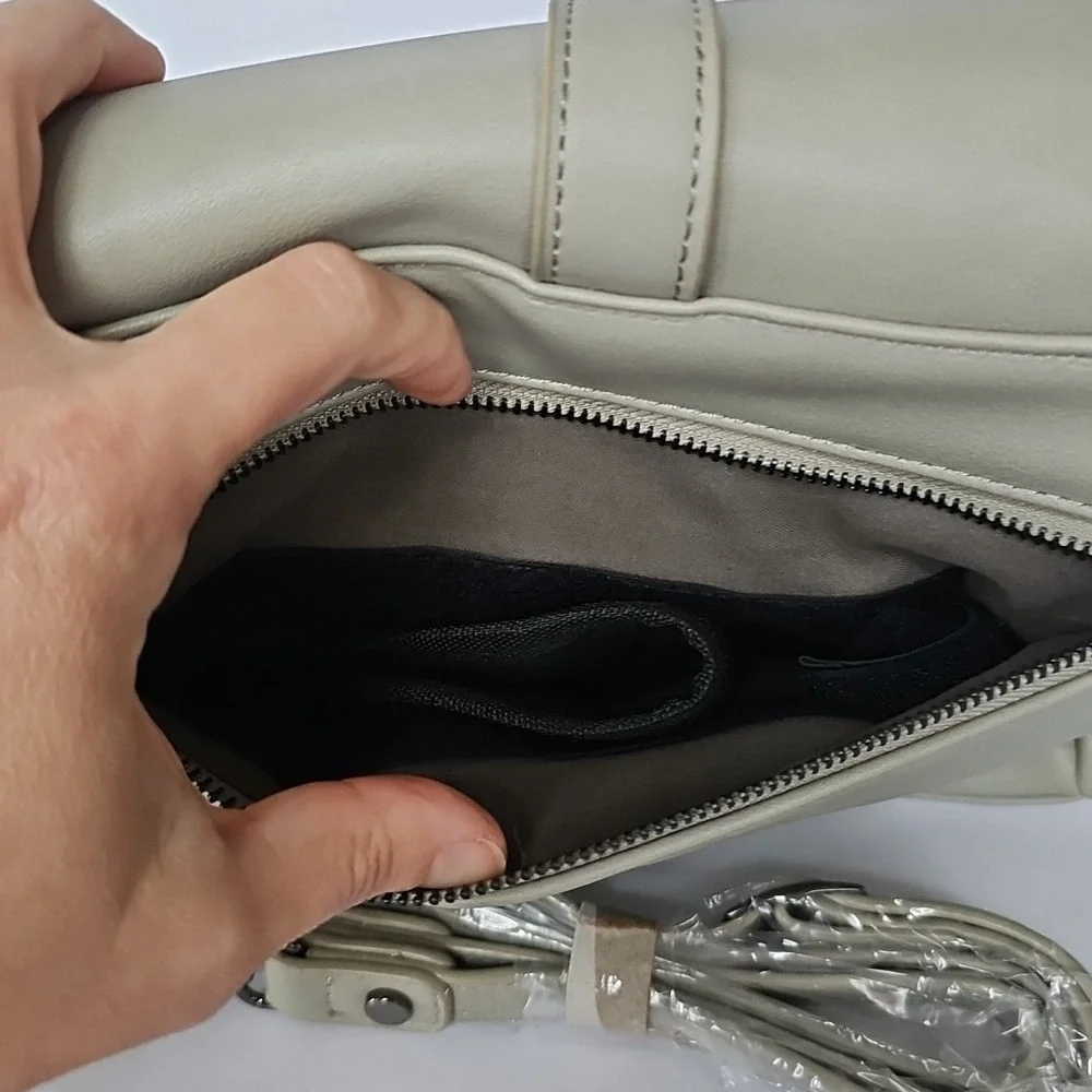 NWT Damsel‎ In Defense Janie's Gotta The Daphne Concealed Collection Cream 1836